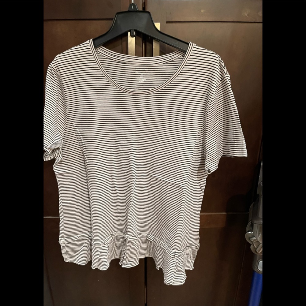 Banana Republic Factory Striped Short Sleeve Tee. NWT